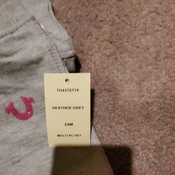 True religion girl sweat hoodie outfit host pick june 24 - Picture 7 of 9